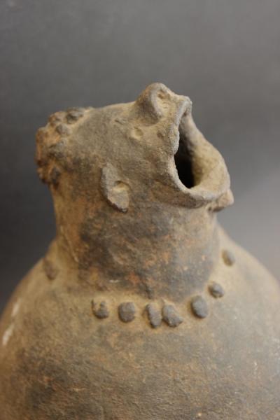 MATAKAM, Nord Cameroun - Vase rituel représentant un visage humain 2