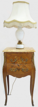 Chevet en bois de rose estampillé MARQUANT XXe + lampe Opaline 2