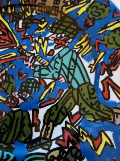 Robert COMBAS - Feu les Soldats - Sérigraphie signée sur Porcelaine 2