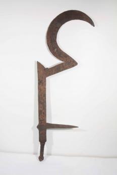 Ancienne arme de jet / monnaie / sceptre africain en fer du Cameroun / Nigeria 2