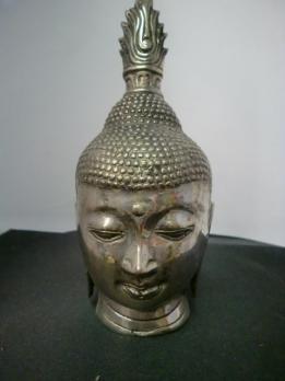 Trois têtes de Bouddha - Indonésie - fin du Xxe siècle 2