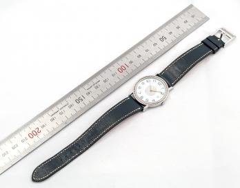 HERMÈS - Montre clou Acier, bracelet cuir 2