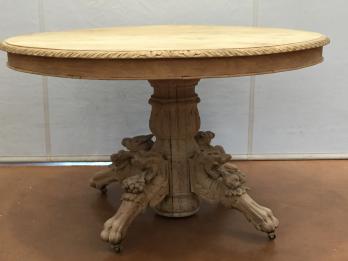 Table en chêne sculpté, style Henri II 2