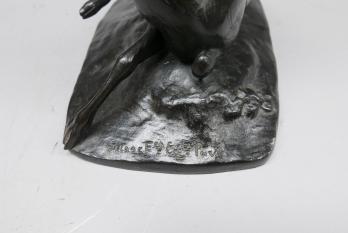 Antoine Louis BARYE (1796-1875) - Cerf à la toilette, bronze signé 2