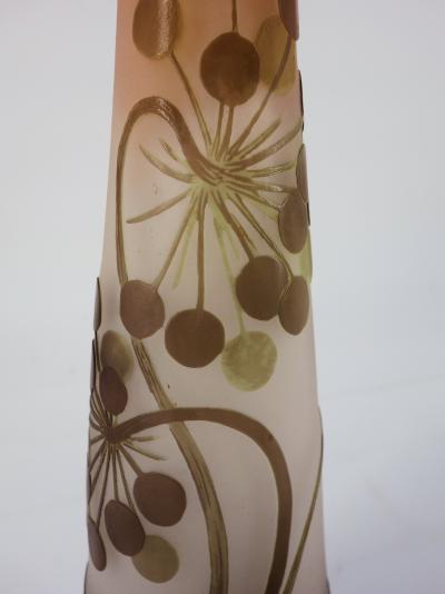Émile GALLE - Vase en pate de verre à décor d’Ombelles, signé, Nancy 2