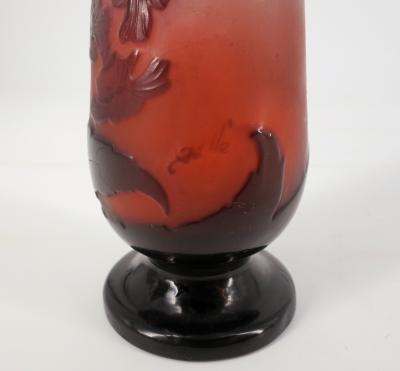 Émile GALLE - Vase en pate de verre à décor de violettes, signé, 21cm - Nancy 2