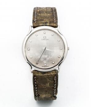 OMEGA - Montre ronde en platine 2