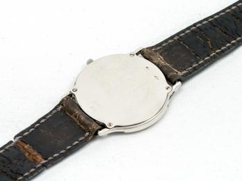 OMEGA - Montre ronde en platine 2