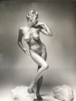 André de DIENES - Nude with pose, 1960, original photograph 2