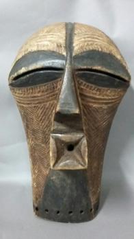 CONGO, Songyé - Masque de danse Kifwebe de type féminin 2