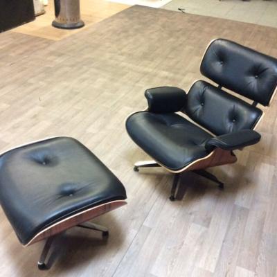 Charles EAMES - Fauteuil Eames + ottoman 2