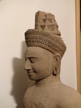 HARIHARA KHMER EN GRES DU STYLE DE PRE-RUP CAMBODGE Xe SIECLE 2