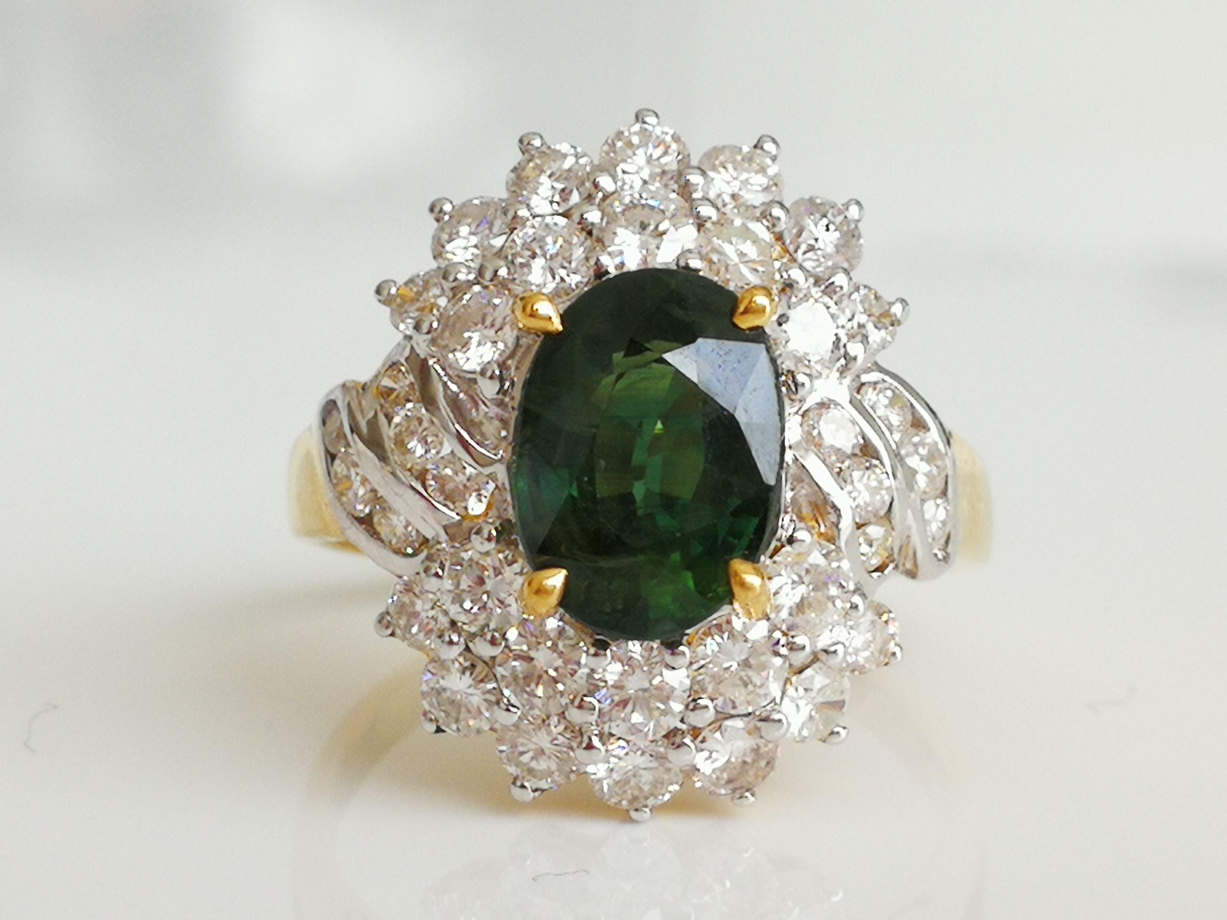 Saphir Jaune-vert Naturel De 1,01 Carat - Dimensions 6,4 X 5 Mm - Certificat Inclus