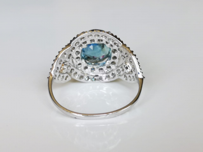 Bague en or blanc saphir naturel  de 2.87 cts non chauffé et diamants - certificats 2