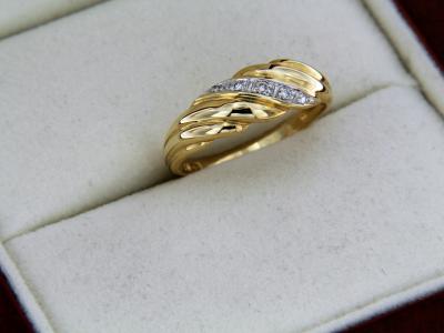 Bague Or jaune et Diamants 2