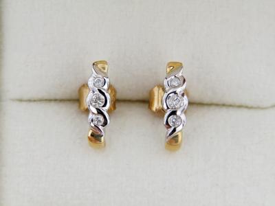 Boucles d’oreilles en or et diamants 2