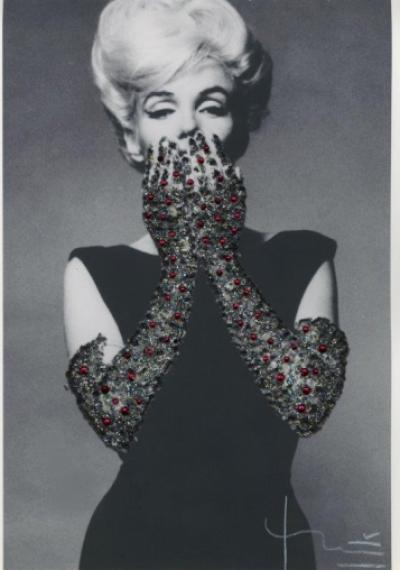 Bert STERN - Ruby Gloves - Photographie signée 2