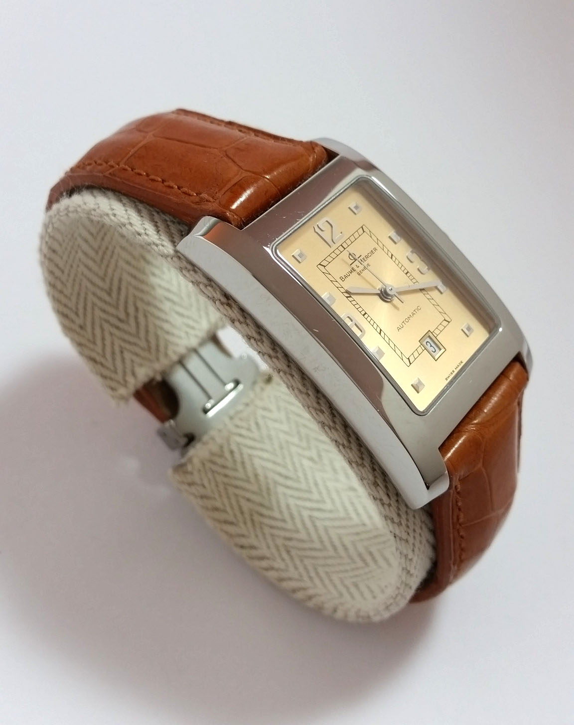 Baume & Mercier Montre Hampton Baume et Mercier Homme Bijoux et montres Plazzart Baume & Mercier Montre Hampton Baume et Mercier Homme Bijoux et montres Plazzart
