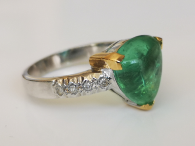 Bague en or gris  et or jaune  tourmaline verte de 3,63  cts et diamants 2