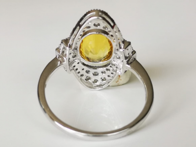 Bague en or de style Art déco  eryl jaune de 1,41 ct et diamants 2