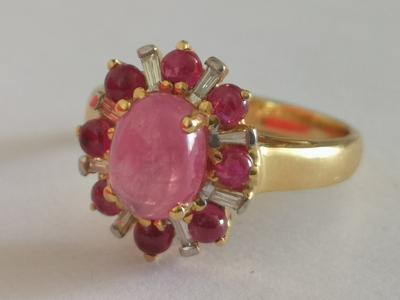 Bague en or Jaune  rubis cabochon de Birmanie et diamants 2