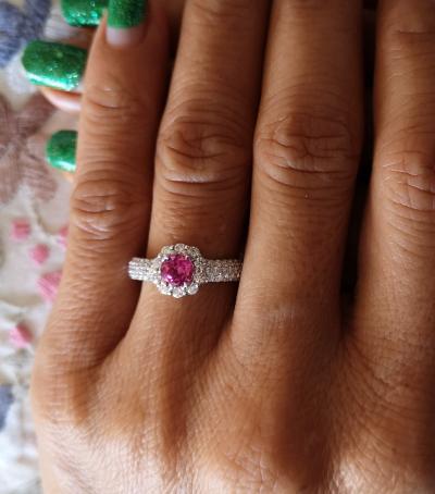 Bague en or gris, diamants et saphir rose naturel et non chauffé 2