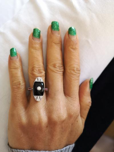 Bague en or de style art déco  onyx et diamants 2