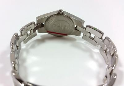 Baume & Mercier - Montre LINÉA Baume et Mercier - Femme 2