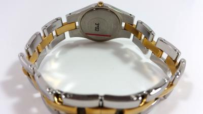 Baume & Mercier - Montre LINÉA Baume et Mercier - Femme 2