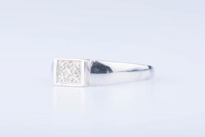 Bague en or blanc 18 ct 4 diamants env. 0,04 ct 2