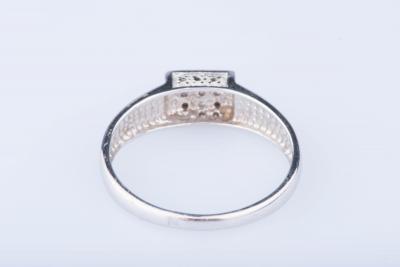 Bague en or blanc 18 ct 4 diamants env. 0,04 ct 2