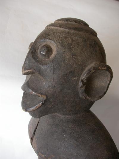 Nigéria , Montol - Statue Homme 2