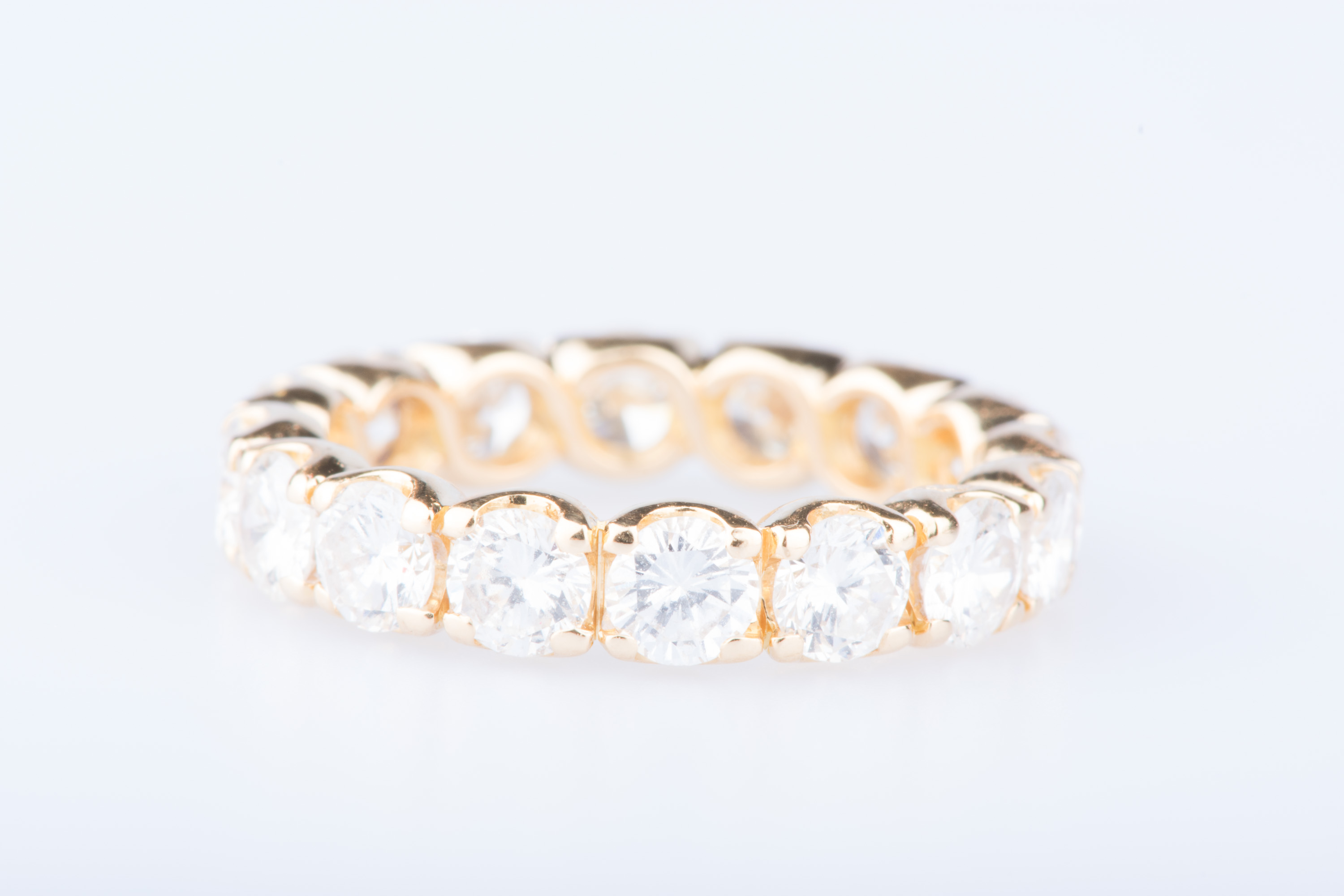 Bague Alliance En Or 18 Kt Jaune Et Blanc Avec Diamants Naturels 1,21 Carats - Taille 12 - Neuf étiqueté