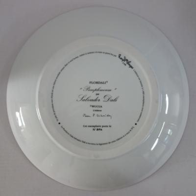 Salvador DALI  - Pamplemousse érotique - Plat en Porcelaine signé 2