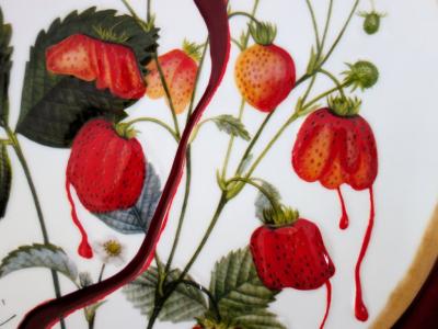 Salvador DALI  (d’après) - Coeur de fraises - Plat en Porcelaine original signé et numéroté 2