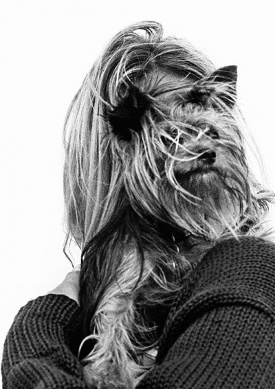 Elliott Erwitt - Femme blonde et chien - Photographie signée manuscritement au dos 2