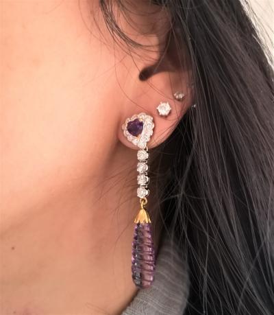 Paire de boucles d’oreilles en or améthystes  et diamants 2