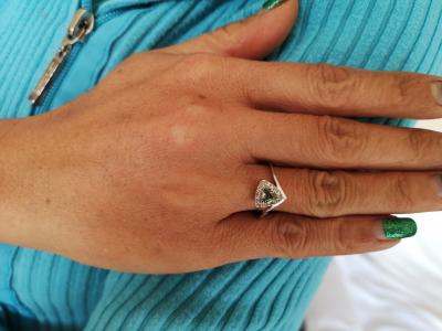 Bague en or Saphir vert naturel  troïdia et diamants 2