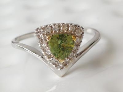 Bague en or Saphir vert naturel  troïdia et diamants 2