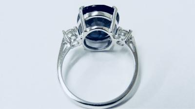 Platinum Sapphire diamond trilogy ring 2