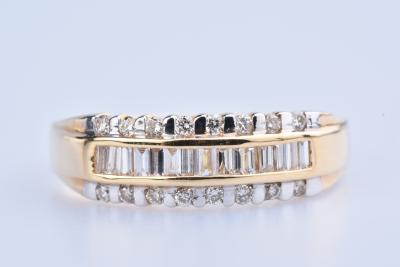 bague diamant baguette or jaune bague diamant baguette or jaune