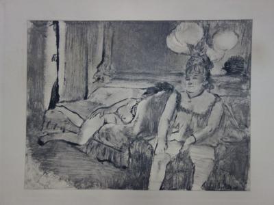 Edgar DEGAS : La fille aux jarretelles - Gravure originale, 1935 2