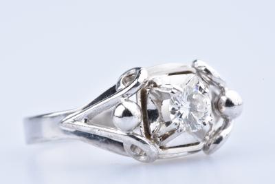 Bague Art Déco en Or Blanc (750/1000) 1 Diamant à env 0,25 ct 2