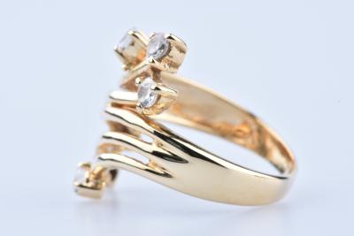 Bague en Or Jaune 18 ct (750/1000) 6 Oxydes de Zirconium 2