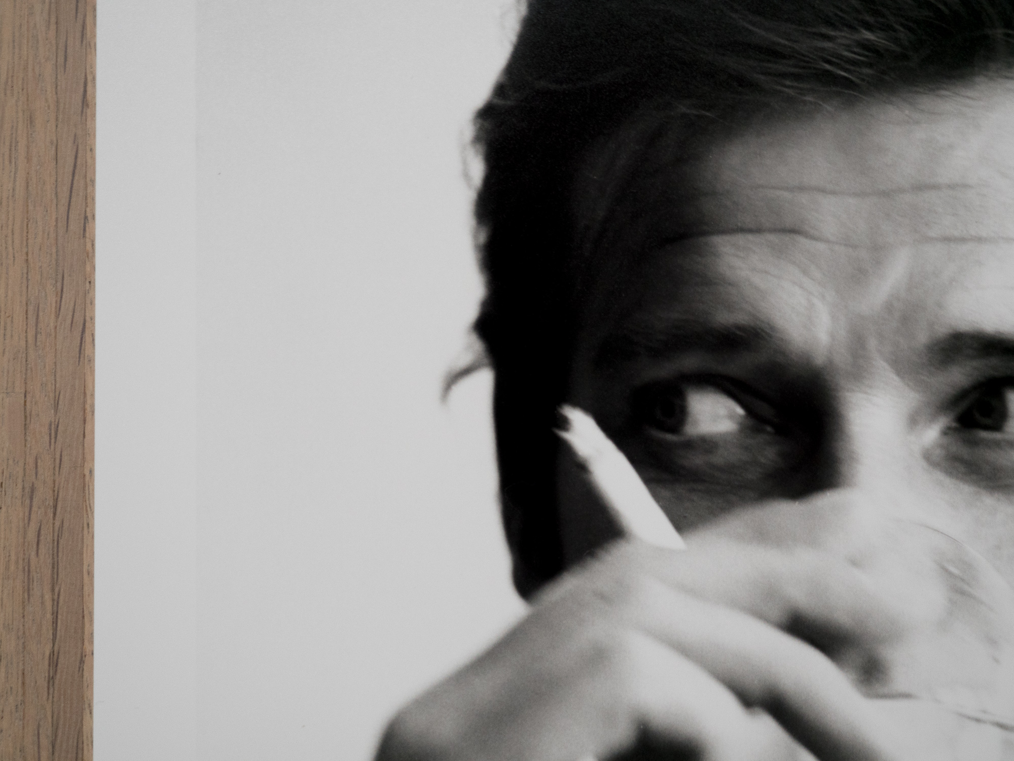 Peter Ruck - Roger Moore, &ldquo;Shaken Not Stirred&rdquo; - Photographie - Plazzart