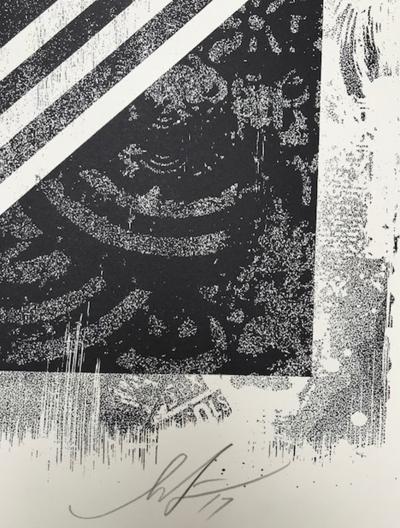 Shepard Fairey - Peace Guard2 damaged stencil series - 2017 2