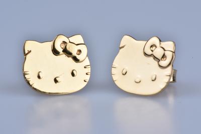 Boucle d’oreilles en or jaune 18 ct ( 750/1000). Hello Kitty 2