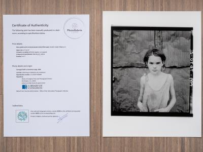 Dorothea Lange - Troubled Child, 1936 (Large print) 2