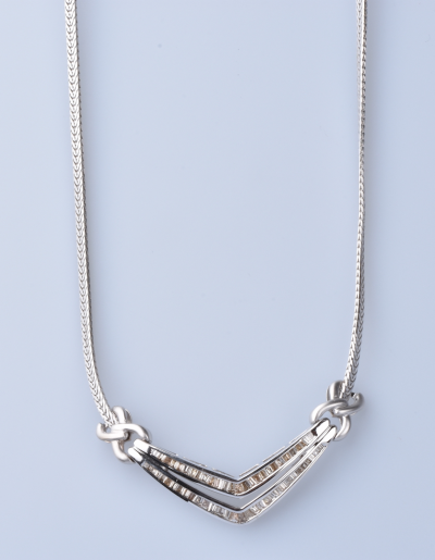 Collier en Or Blanc 18 ct maille type Serpent, 60 Diamants Baguettes 2