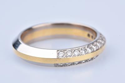 Bague anneau en Or jaune et blanc 18 ct, 26 diamants ronds brillants 2